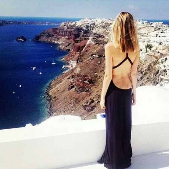 Reformation Dresses & Skirts - Reformation • Nightingale Open Back Maxi Dress